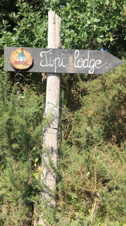 Tipi Lodge Dans La Foret Mimizan Ngoại thất bức ảnh
